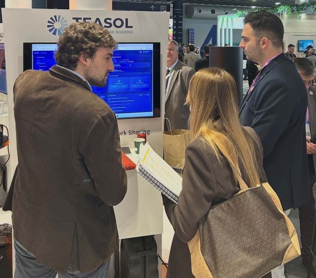 Live platform walkthrough at TEASOL stand